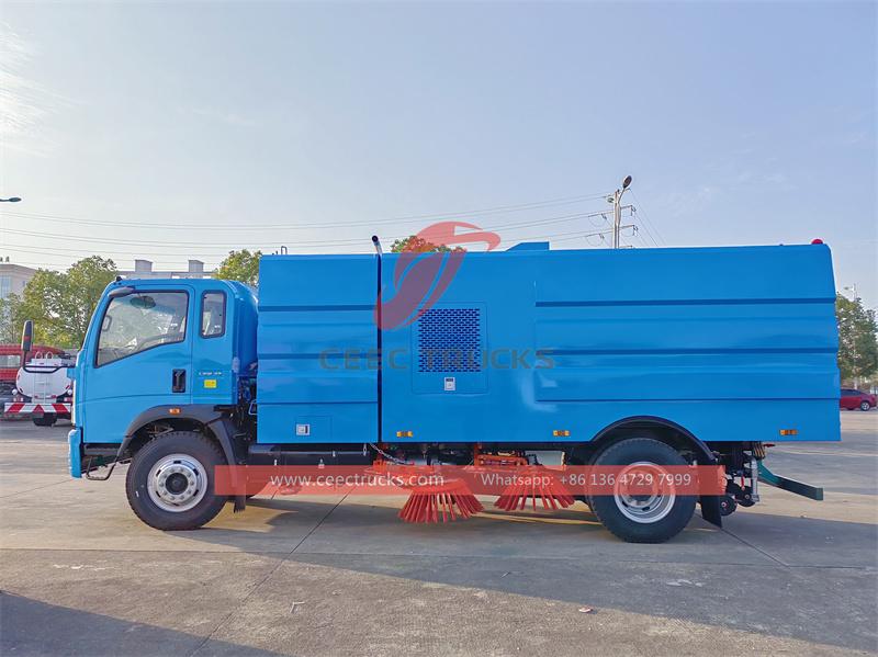 Howo 8CBM street vacuum sweeping truck Howo 8CBM street vacuum sweeping truck