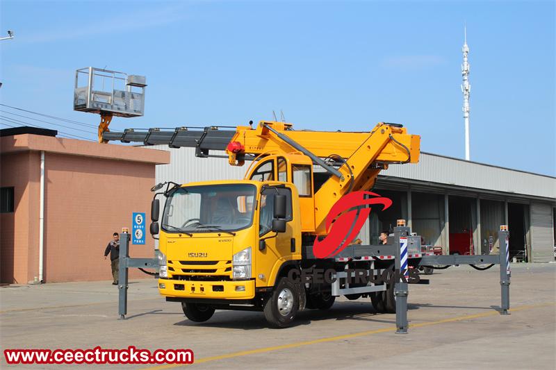 Isuzu KV100 light aerial work vehicle Isuzu KV100 light aerial work vehicle