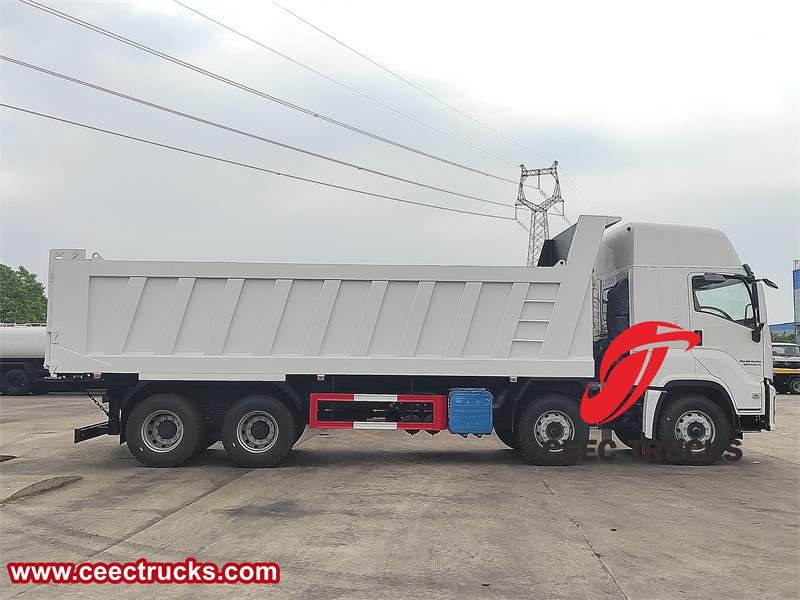 Isuzu GIGA vc66 mining dumper truck Isuzu GIGA vc66 mining dumper truck