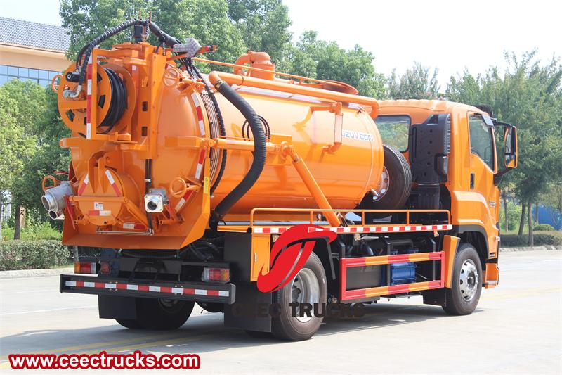 Isuzu FVR 240HP sewer jetting and vacuum truck Isuzu FVR 240HP sewer jetting and vacuum truck