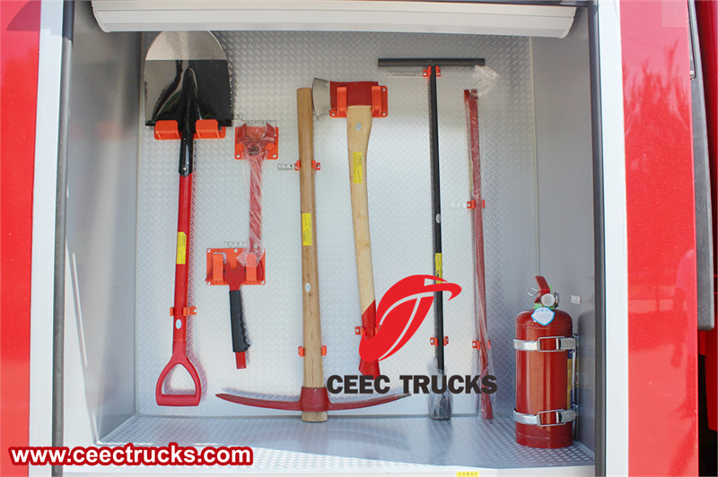 Fire wrench, fire axe, pickaxe, shovel&iuml;&frac14;fire extinguisher