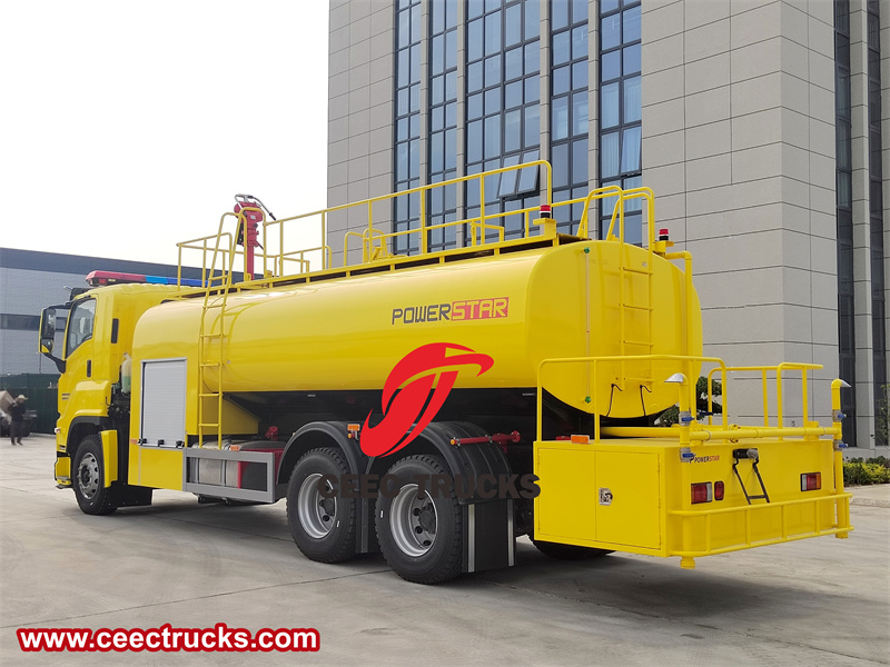 Isuzu GIGA 6x4 road sprinkler fire truck Isuzu GIGA 6x4 road sprinkler fire truck