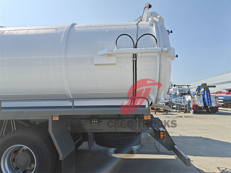CEEC sewage suction truck CEEC sewage suction truck