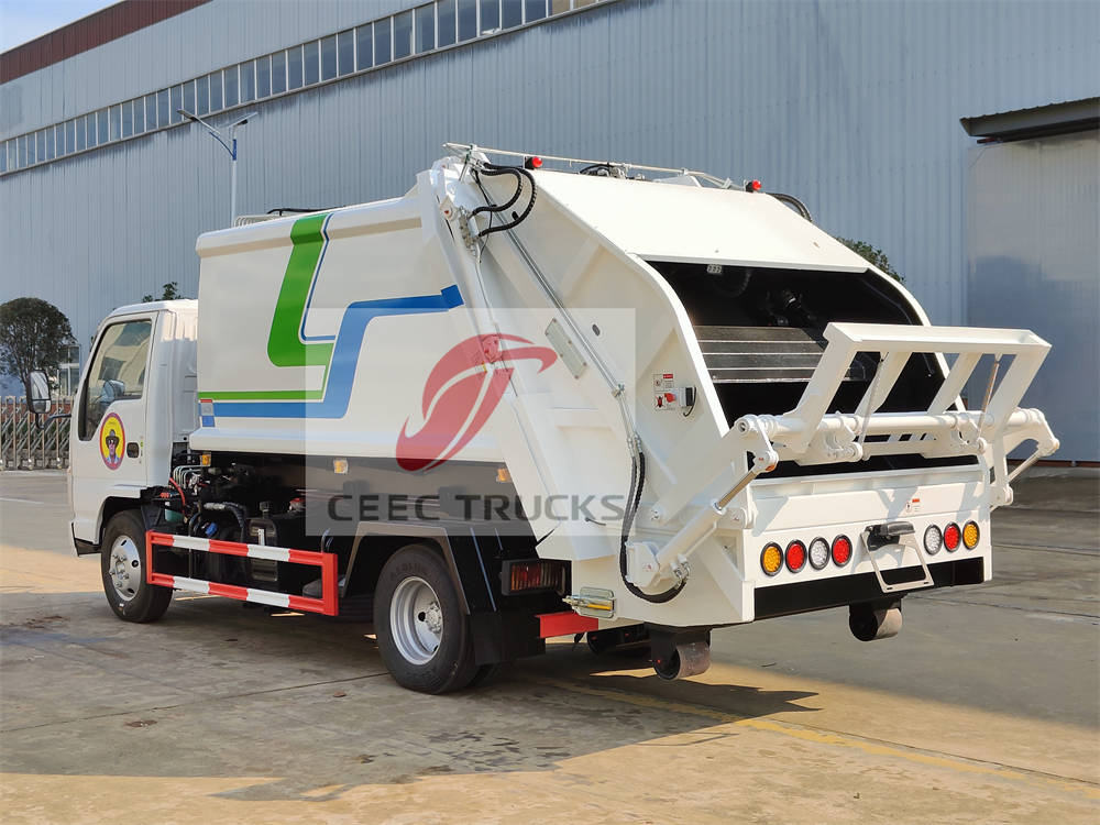 Isuzu rear loader Isuzu rear loader