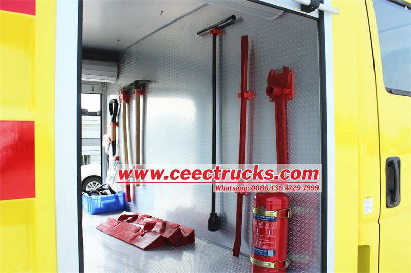 ISUZU NPR police fire water truck ISUZU NPR police fire water truck