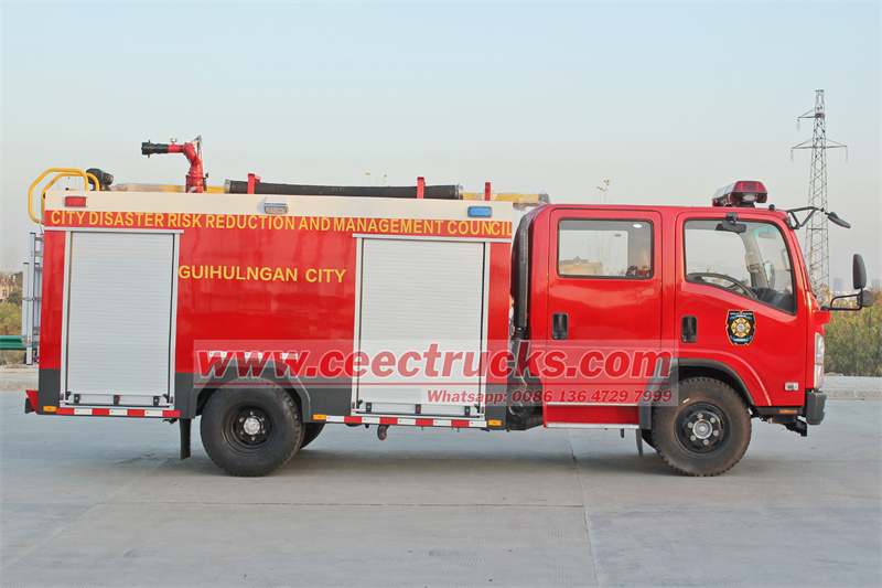 Isuzu pumper fire truck