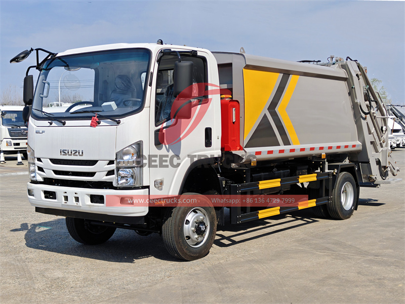ISUZU NPR off-road garbage compactor truck ISUZU NPR off-road garbage compactor truck