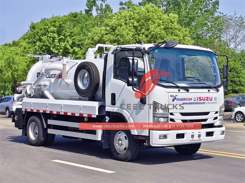 Isuzu 4,000 liters combined jetting suction truck Isuzu 4,000 liters combined jetting suction truck