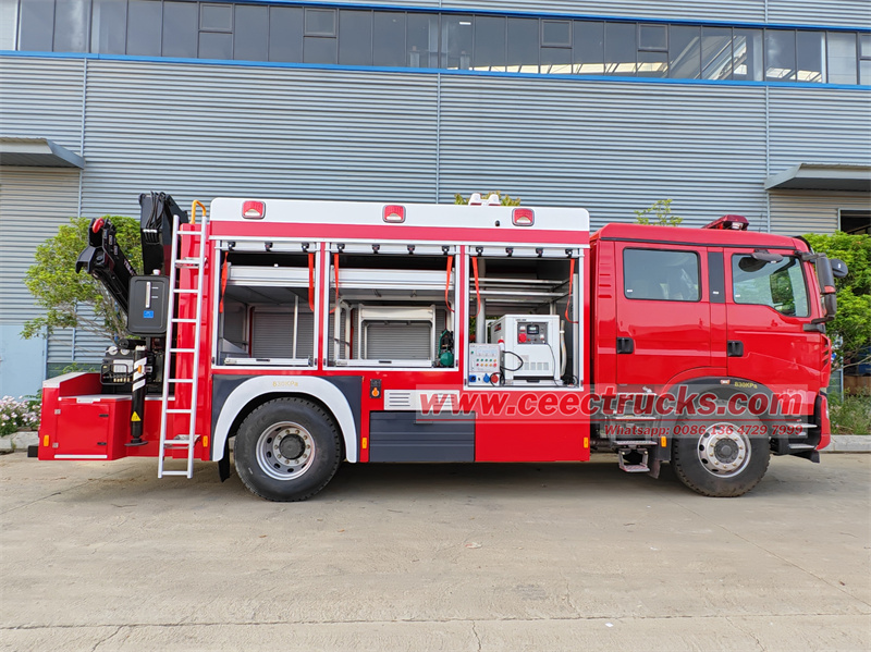 HOWO TX350 4x2 fire rescue vehicle with folding arm crane HOWO TX350 4x2 fire rescue vehicle with folding arm crane