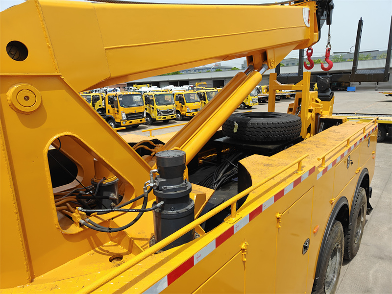 DONGFENG 8x4 integrated rotator tow truck with crane