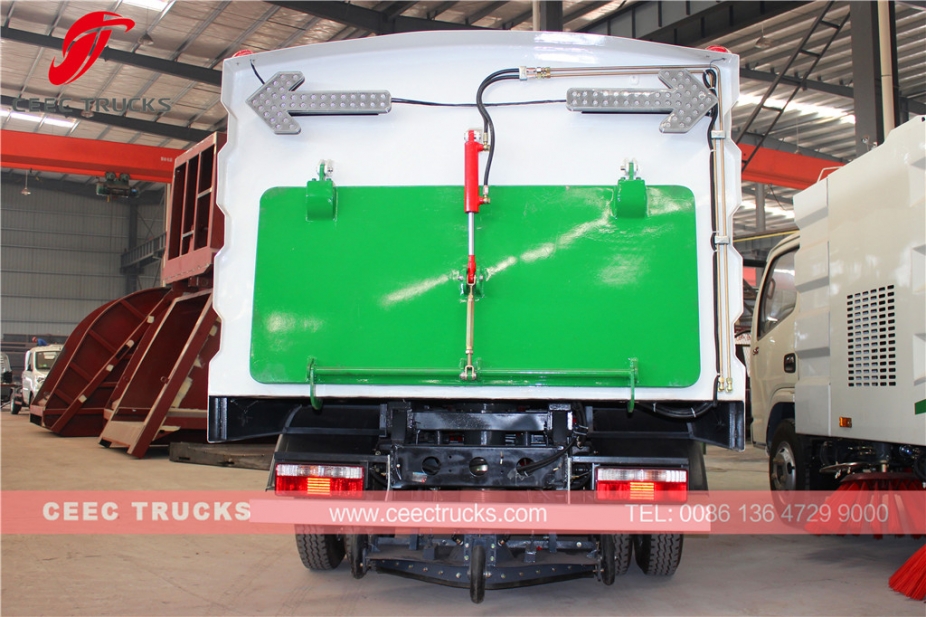 รถบรรทุกกวาดถนน Dongfeng 4000L