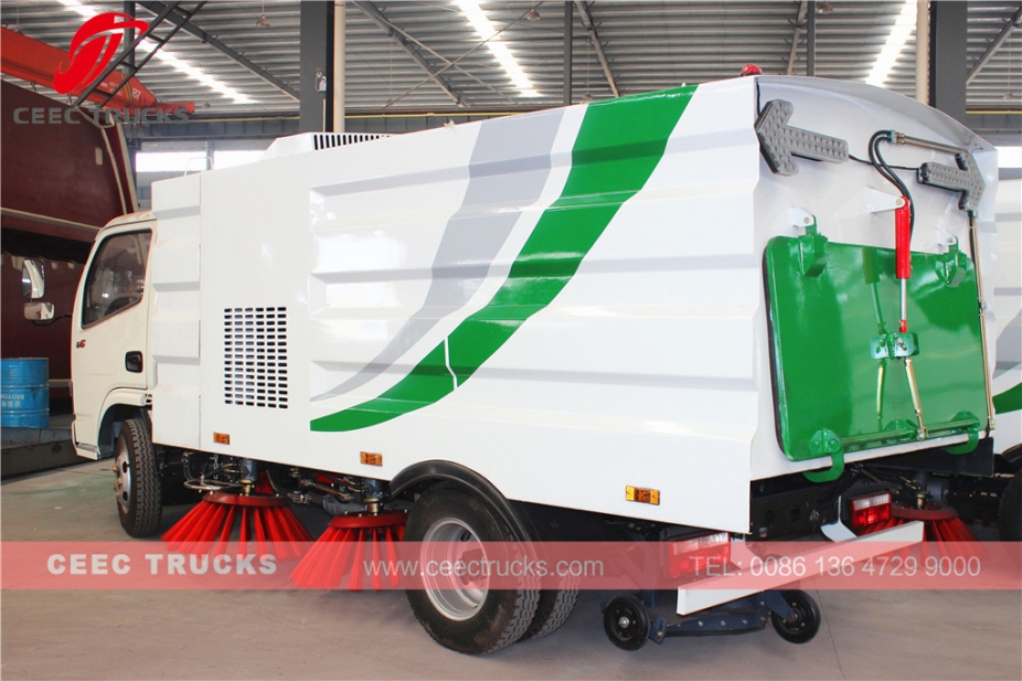 รถบรรทุกกวาดถนน Dongfeng 4000L