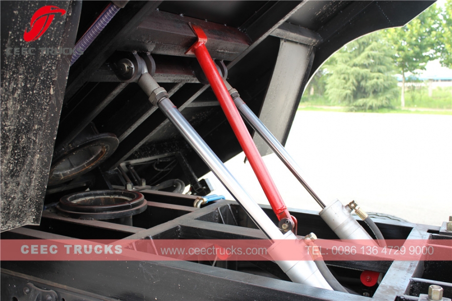 รถบรรทุกกวาดถนน Dongfeng 4000L