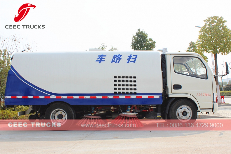 รถบรรทุกกวาดถนน Dongfeng 5CBM