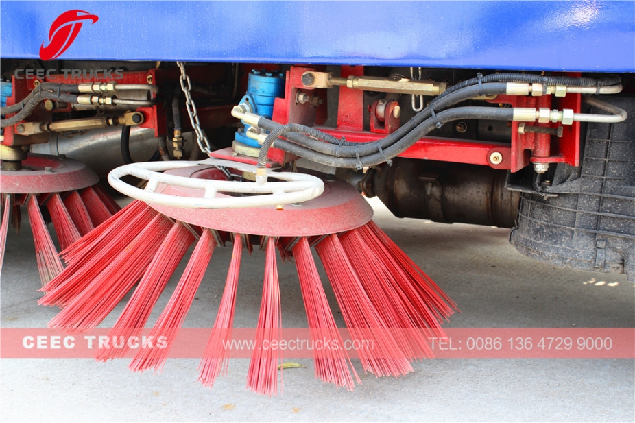 รถบรรทุกกวาดถนน Dongfeng 5CBM