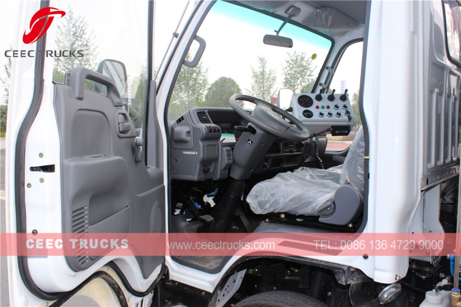 รถบรรทุกกวาดถนน Dongfeng 10,000L