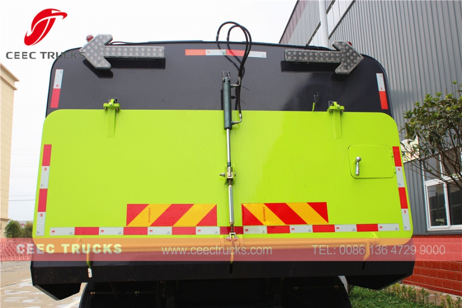 รถกวาดถนน Dongfeng 12,000L