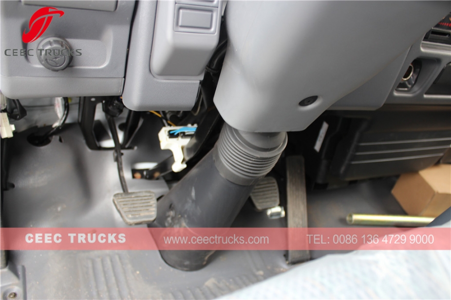 รถบรรทุกกวาดถนน Dongfeng 10,000L