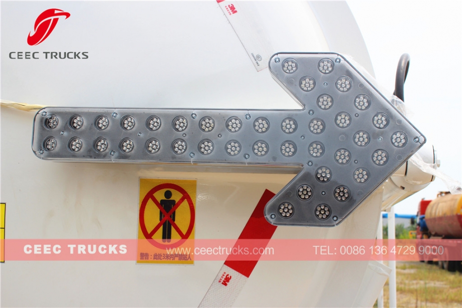 รถบรรทุกขยะครัว อีซูซุ 4,000 ลิตร