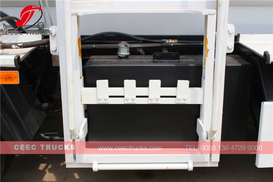 รถบรรทุกขยะครัว อีซูซุ 4,000 ลิตร