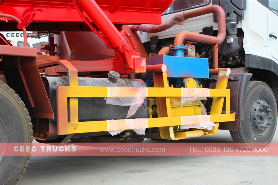 รถบรรทุกดูดน้ำเสียแบบสูญญากาศ Dongfeng 16CBM