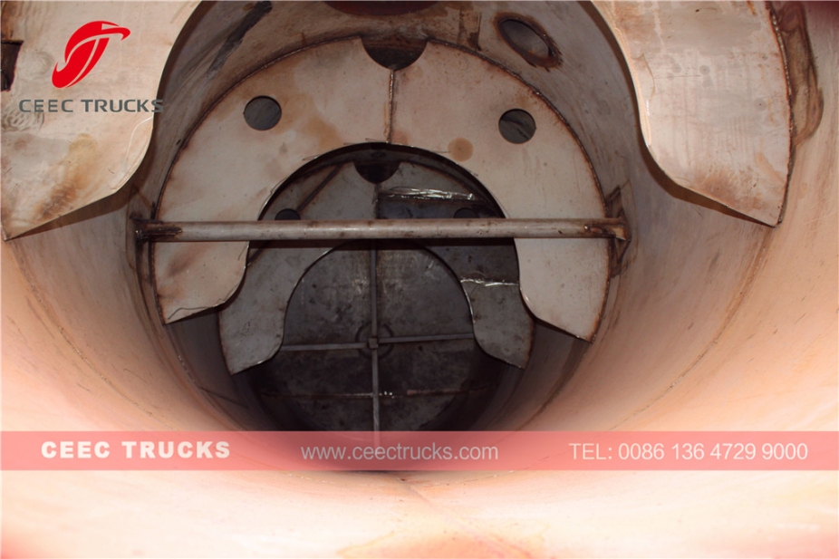 รถบรรทุกดูดน้ำเสียแบบสูญญากาศ Dongfeng 16CBM