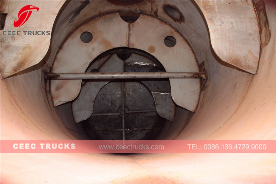 ขายรถบรรทุกเก็บส้วม HOWO 18CBM