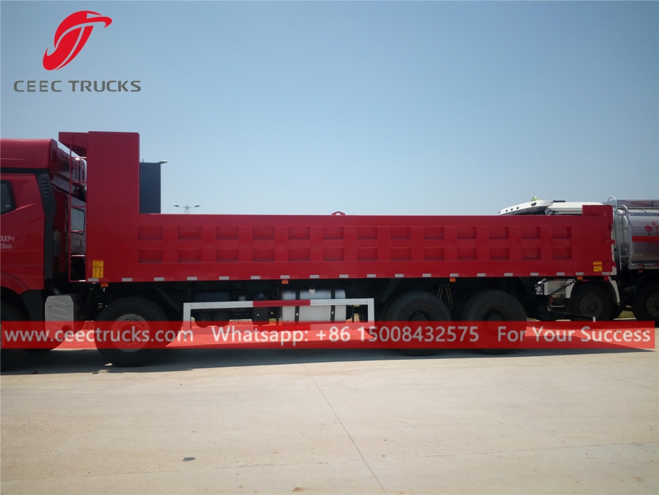 รถบรรทุกดัมพ์ 8x4 FAW