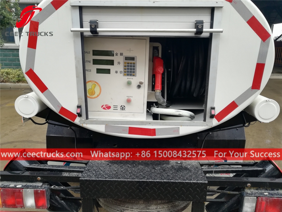 รถบรรทุกถังน้ำมันอีซูซุ