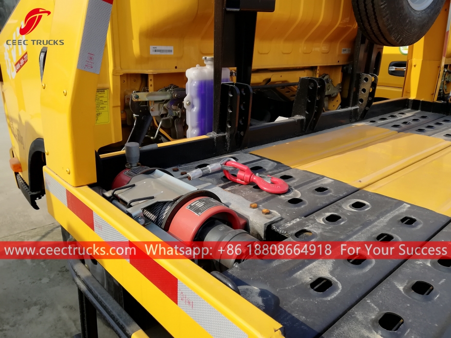 รถบรรทุก 4x2 แบบพื้นเรียบต่ำ FAW