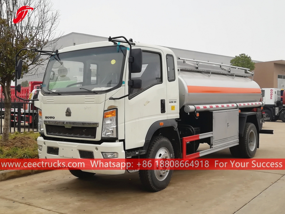 SINOTRUK HOWO 6CBM รถบรรทุกน้ำมันเชื้อเพลิง