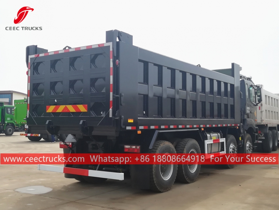รถบรรทุกดัมพ์ JAC 8x4 สำหรับงานหนัก
