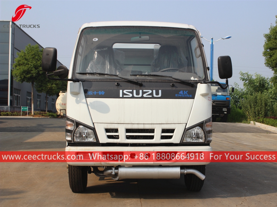 รถบรรทุกน้ำมัน ISUZU 5CBM