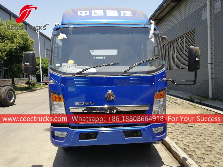 รถบรรทุกแบบมีถังบรรจุ 6CBM HOWO