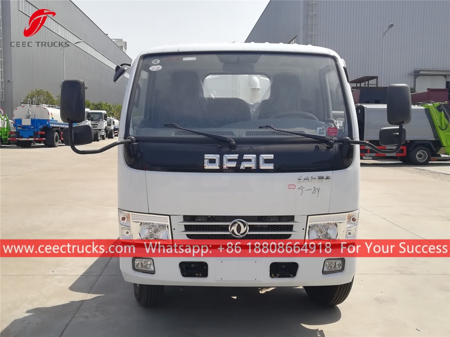 รถบรรทุกดูดส้วมขนาด 4,500 ลิตร DongFeng