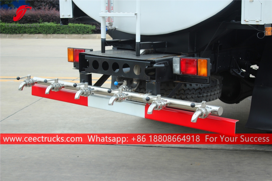 รถบรรทุกน้ำอีซูซุ