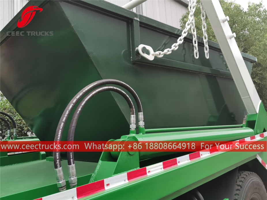 รถบรรทุกขยะแบบแขนสวิง Dongfeng RHD