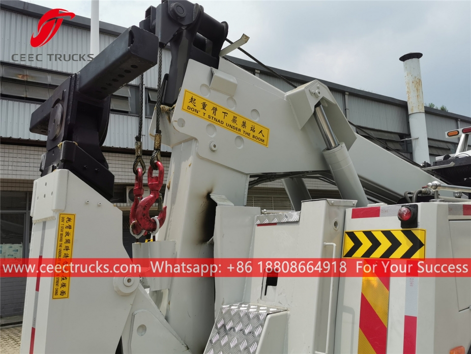 รถบรรทุกลาก SINOTRUK Road Wrecker