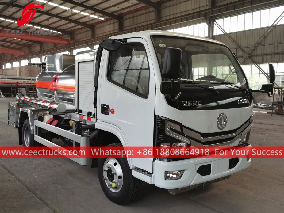 รถบรรทุกน้ำมัน 2CBM Dongfeng