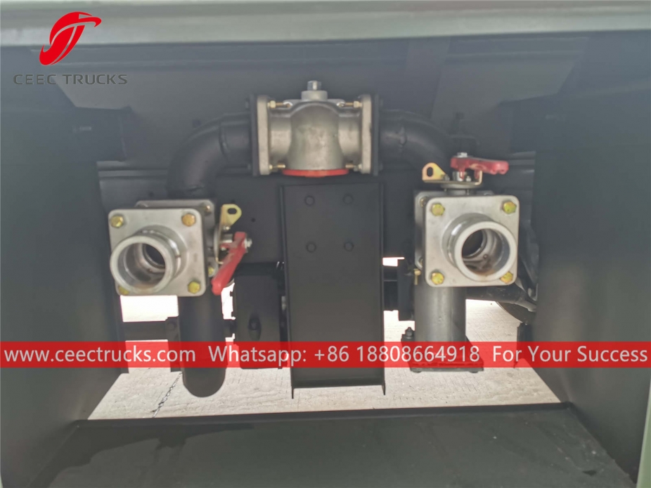 รถบรรทุกพ่นน้ำ HOWO 3CBM