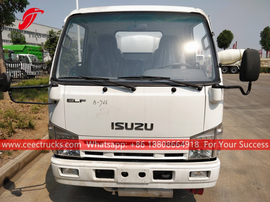 รถบรรทุกน้ำมัน 4CBM ISUZU