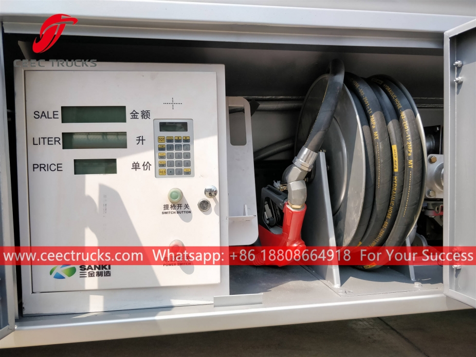 รถบรรทุกน้ำมัน 4CBM ISUZU