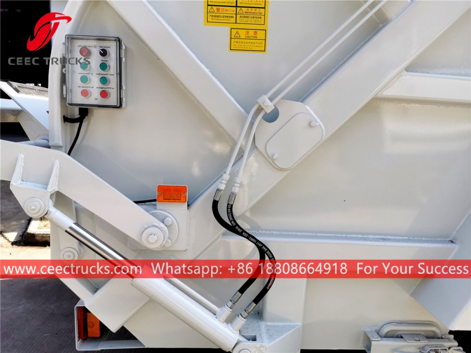 รถบรรทุกขยะ Dongfeng 6*4 RHD