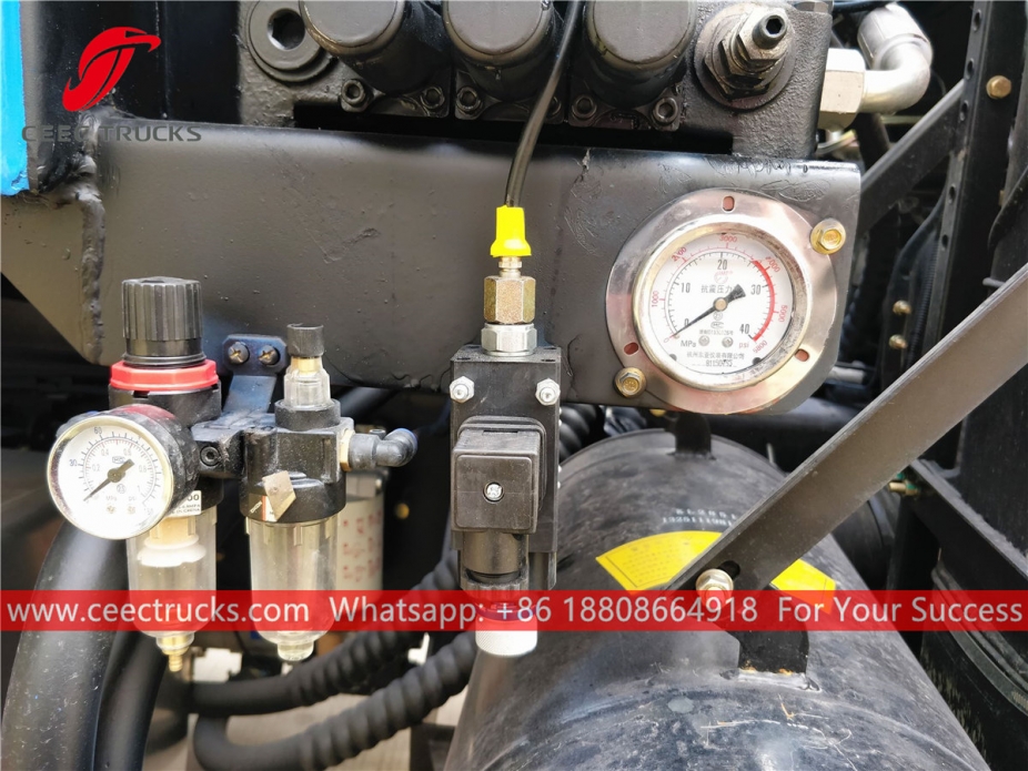 รถบรรทุกบดอัดขยะ ISUZU GIGA