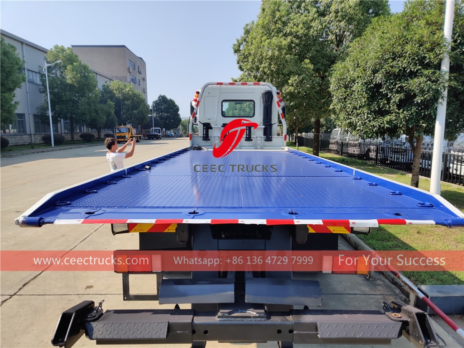 รถบรรทุกลากเลื่อน 8 ตัน DONGFENG