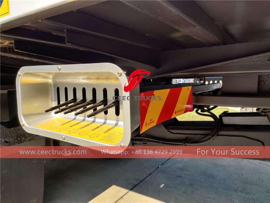 รถบรรทุกลากเลื่อน 8 ตัน DONGFENG