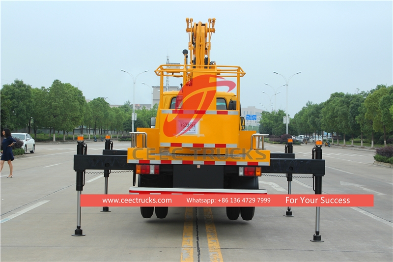 รถบรรทุกกระเช้าลอยฟ้าอีซูซุ 18 เมตร