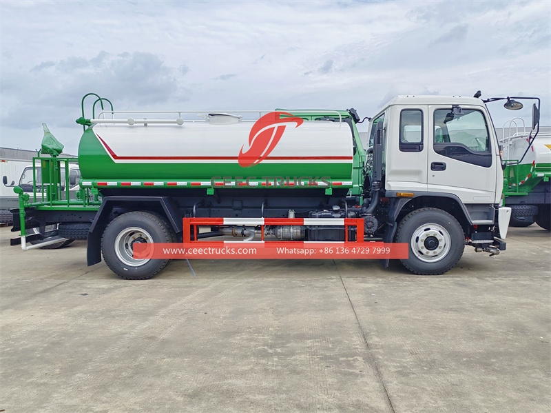รถบรรทุกน้ำ ISUZU FTR 12,000L ไปเวียดนาม