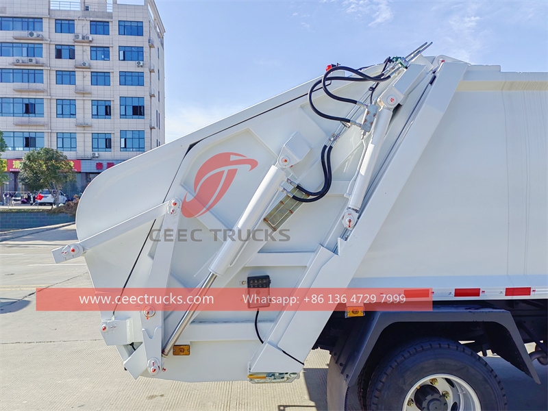 FAW 8 CBM refuse compactor truck with factory direct sale