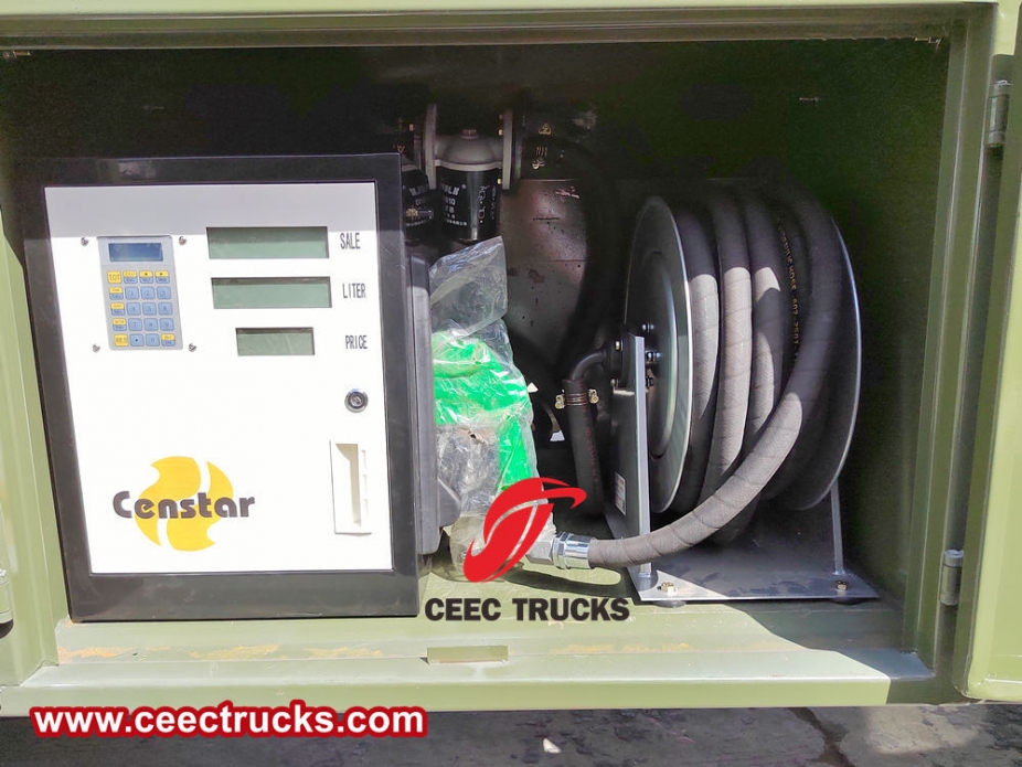 รถบรรทุกดีเซลเคลื่อนที่ทางทหาร Howo ขับเคลื่อน 4x4